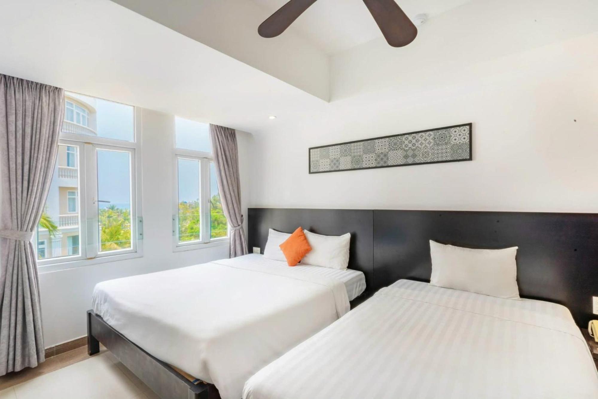 Queen Palace Sea View Hotel Danang Exterior photo